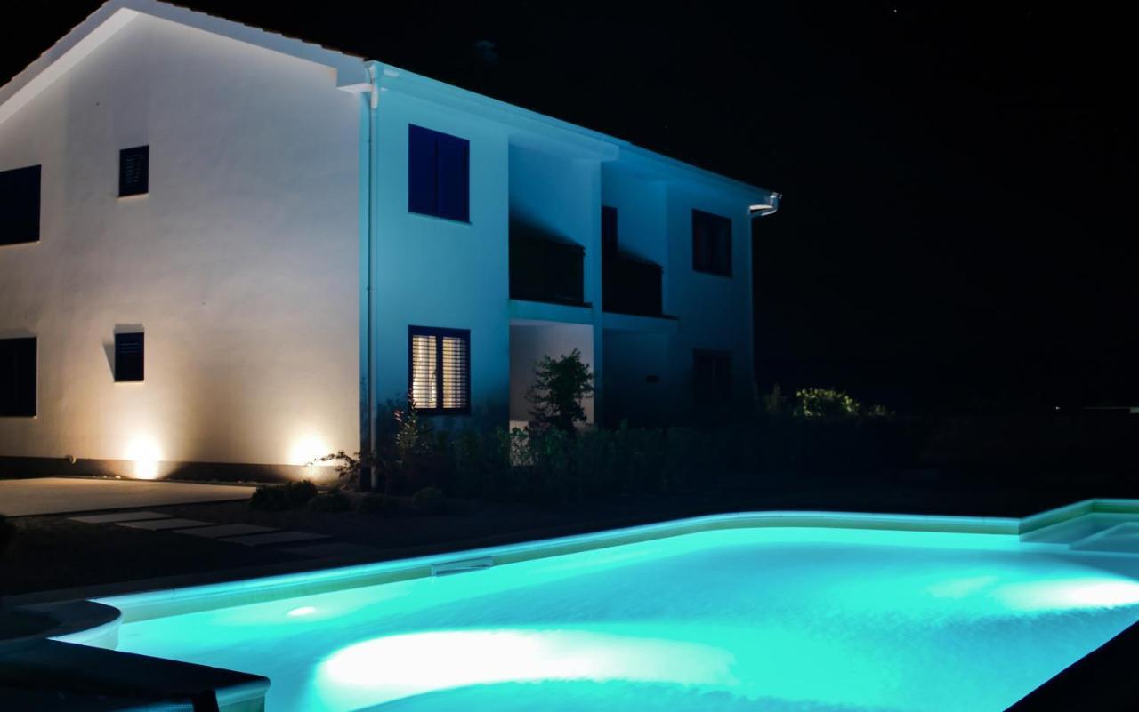 Wabi Sabi Resort & Apartments Brzac ภายนอก รูปภาพ